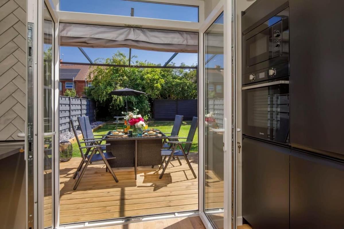 The Dodsworth Modern 4 Bedroom House, Sleeps 8 约克 外观 照片